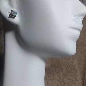 3/16" aurora crystals posts